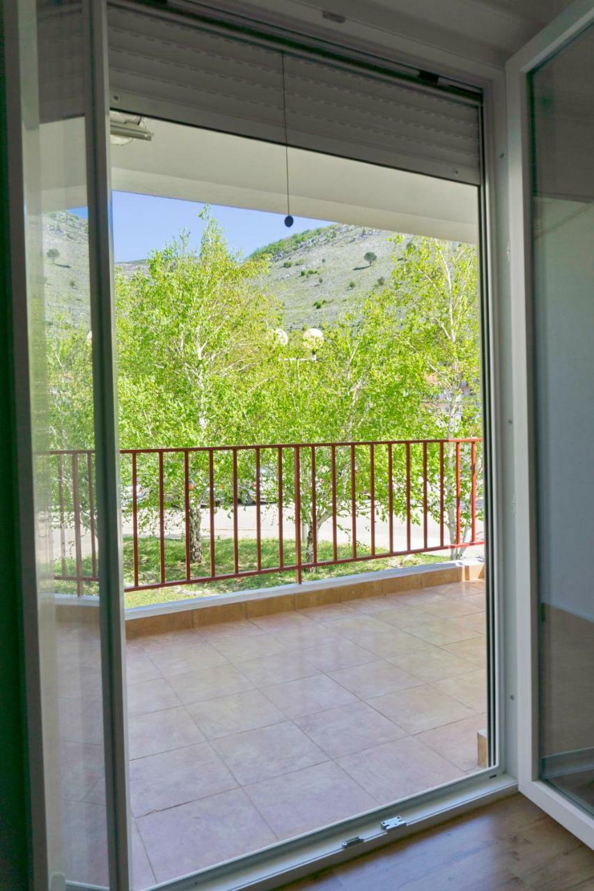 Apartmani Ambasador Trebinje Buitenkant foto